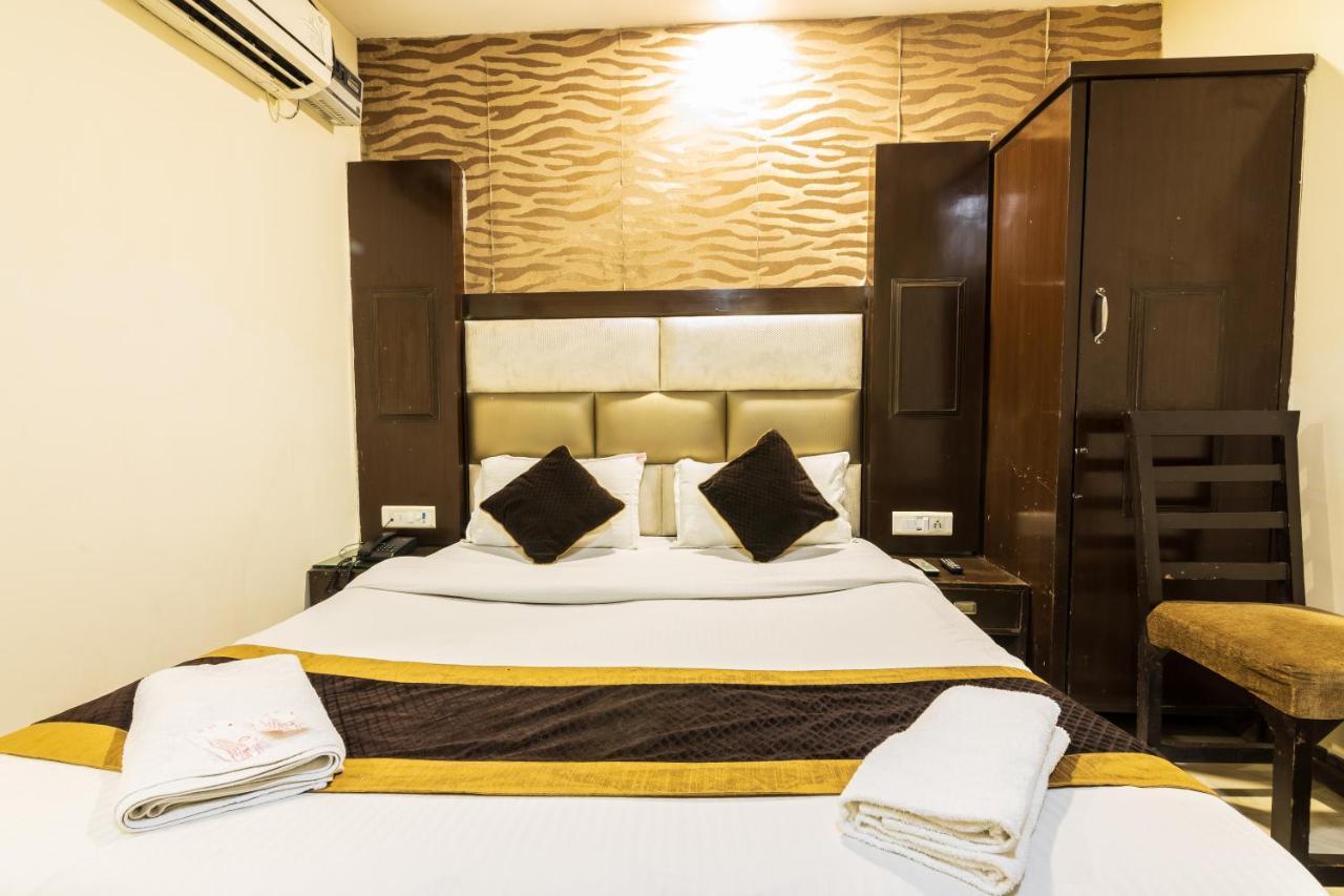 Hotel Grand Shyam- In Front Of New Delhi Railway Station-Couple Friendly 新德里 外观 照片